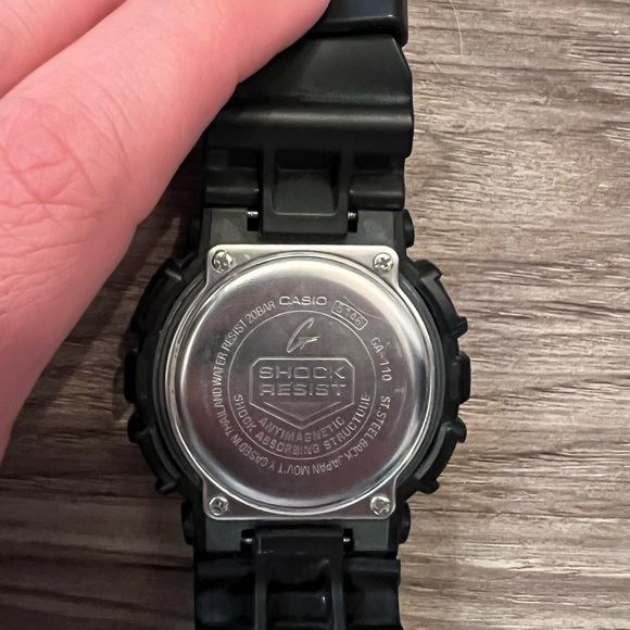 Casio G Shock Ga 110 watch - Picture 4 of 5